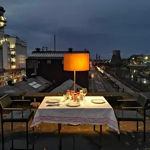 Ghostel 1st: Alternative Arts Experience For Creative Minds Homestay